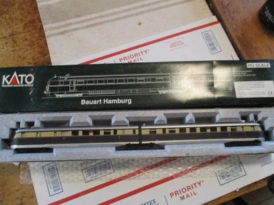 HO Scale Kato K301390 Streamlined Powered Diesel Railcar Bauart Hamburg NEW!! - Image 1 of 4