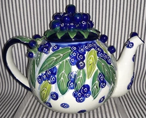 VTG 2004 BLUE SKY ART POTTERY BLUEBERRY MORIAGE TEA POT - J McCall CLAYWORKS - Picture 1 of 10