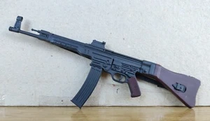 1/6 RIFLE DE ASALTO ALEMAN MP44 - 2ª Guerra Mundial (para figuras de 30 cms) - Imagen 1 de 5