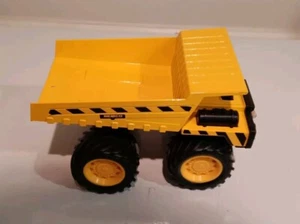 Vintage Remco 7" Metal Yellow Dump Truck - Picture 1 of 4