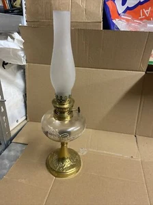 Lampe À Pétrole En Verre Avec Pied En Métal Doré XX Eme Siècle - Imagen 1 de 12