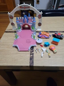 Polly Pocket Vintage Bluebird Disney Magic Kingdom Castle Spielset. Nicht komplett - Bild 1 von 6