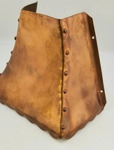 CASA DE MUÑECAS MINIATURA FABULOSA GRAN CAMPANA DE COBRE CON BASE FESTONEADA - Imagen 1 de 5