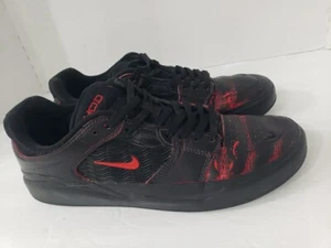 Nike SB React Ishod Black Red Women's (Size 9) Good condition - Picture 1 of 8
