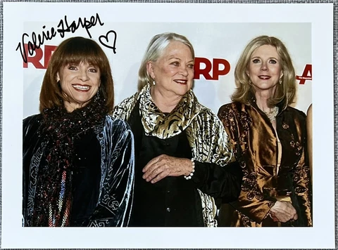 Valerie Harper Signed IP 6x8 Color Photo Authentic, Rhoda, Mary Tyler Moore Show Cover