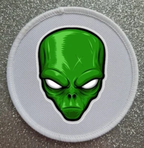 3" Alien Iron / Sew on Patch Badge Aliens UFO Conspiracy - Picture 1 of 1