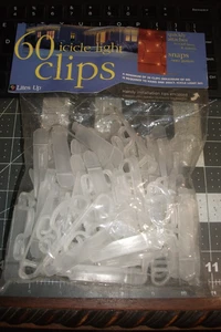 60 Piezas Ganchos de Luz para Percha de Navidad Gancho para Canaletas de Navidad Paquete de 60 - Imagen 1 de 3