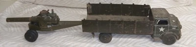 Camión militar Lumar y cañón militar Conestoga Big Bang Foto 1 de 4