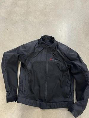Chaqueta de motociclismo Dainese Superleggera armadura para hombre 50 malla negra cremallera completa Foto 1 de 4