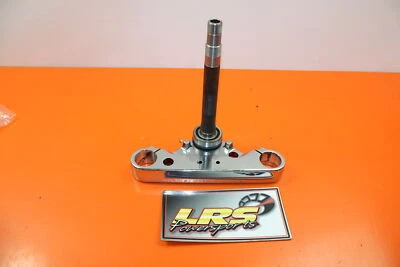 SUZUKI INTRUDER 750 HORQUILLA DELANTERA ABRAZADERA INFERIOR TRIPLE ÁRBOL VÁSTAGO 51410-39A20 Foto 1 de 4