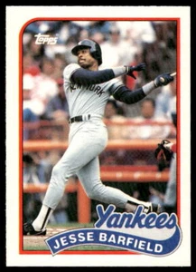 1989 Topps Traded #7T Jesse Barfield - Picture 1 of 2