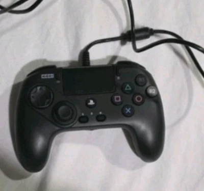 Hori Fight Commander OCTA for PlayStation 4/5/PC - Lightly Used  - Image 1 of 3