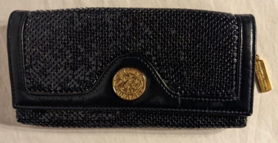 Billetera de identificación vintage Whiting & Davis azul oscuro malla metálica doble pliegue Foto 1 de 4