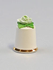 9959389 Porcelain Foxglove White Rose Hellgrün-grün Ens / E.Bohne H3, - Picture 1 of 2