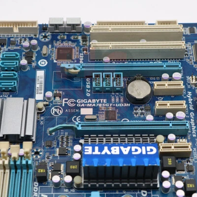 GA-MA785GT-UD3H AM3 AMD Motherboard+AMD Sempron 140 2.7GHz CPU NEW 1PCS - Image 1 of 4