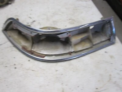 75-80  AMC PACER LEFT DRIVER TAILLIGHT HOUSING W/ TRIM OEM L@@K - Image 1 of 4