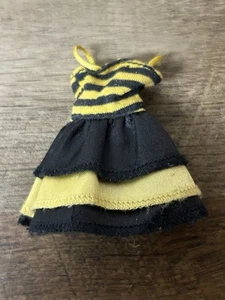 BRATZ - Costume Party  Bumble Bee- Yasmin - Original outfit VGC  - Picture 1 of 2