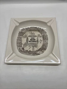 Vintage 1963 Grand National Horse Race Aschenbecher 9x9 - Bild 1 von 13