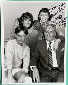 Patricia Elliott (Only) Signed Photo 7”X9” NBC TV Movie The Ladies Talia Balsam - Picture 1 of 3