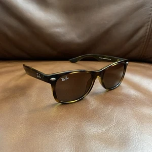 RAY-BAN JR Sunglasses RJ9052S-152/73-47-15 125/3N- Great pre-owned See Desc - Picture 1 of 7