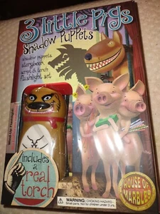 New House Of Marbles 3 Little Pigs Shadow Puppets Wind-Up Flashlight & Storybook - Picture 1 of 3