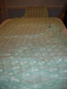 Vintage pale green embroidered cotton-like voile fabric, 4 yd x 44" - Picture 1 of 7