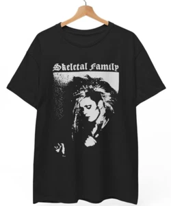 Skeletal Family Shirt, Siouxsie and the Banshees, Bauhaus, Unisex T-Shirt - Bild 1 von 3