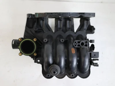 Colector de admisión Ford KA 2 RU8 1863709 1.2 51 KW 69 CV gasolina 04-2011 Foto 1 de 3