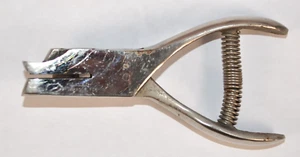 Vintage MacMieth no. 29 Diagonal Corner Punch Chrome - Picture 1 of 4