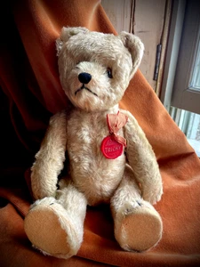 Schuco Vintage German 'Tricky' Yes/No Jointed Mohair Bear circa 1950's - Picture 1 of 12