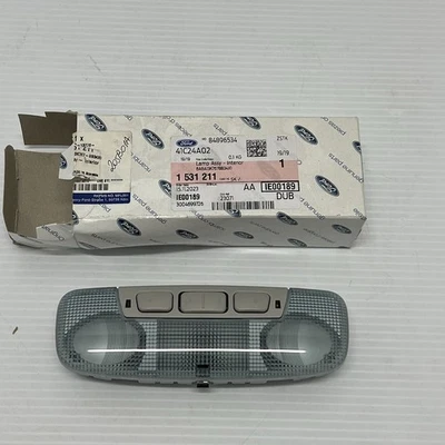GENUINE NEW FORD 1531211 INTERIOR LAMP ASSEMBLY - Image 1 of 4