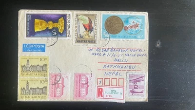Cubierta de correo aéreo registrado de Hungría a Nepal | Franqueo mixto | Escaso Foto 1 de 2