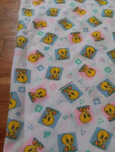 Looney Tunes Tweety Bird cotton Fabric Vintage 4 Yds! - Picture 1 of 3