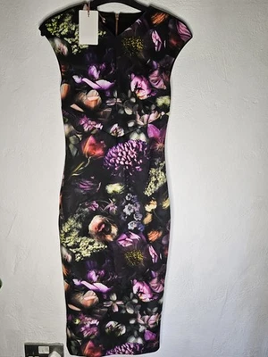 BNWT Ted Baker Black Label Pencil Dress Size 1 UK 8 Black Floral Print Bodycon - Image 1 of 4
