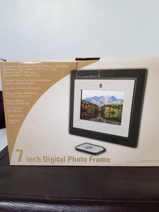 7inch Digital Photo Frame - Boxed, No Remote - Picture 1 of 4