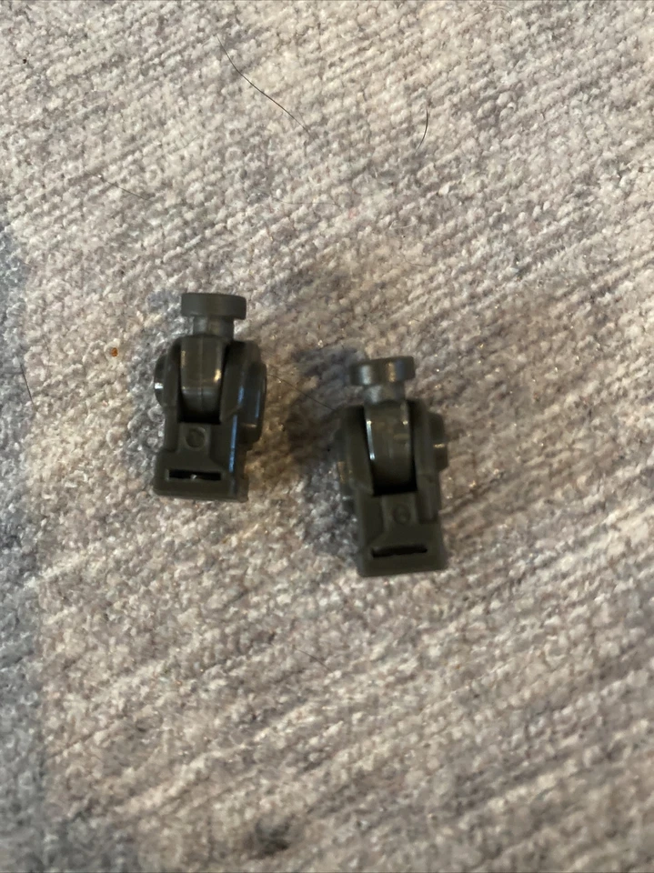 Transformers Real Gear Zoom Out 25X Legs Part Only - Image 1 of 1