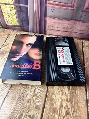 Jennifer 8 VHS  Andy Garcia Uma Thurman Foto 1 de 4