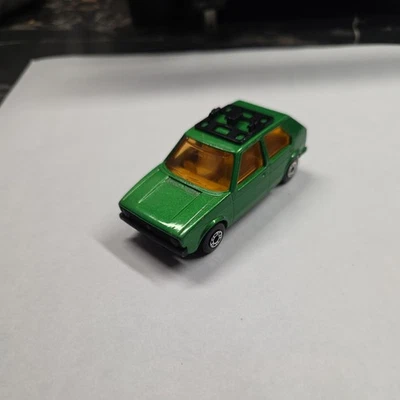 Matchbox Lesney Superfast No. 7 tablas de surf VW Golf 1976 verdes VNM-M Foto 1 de 4