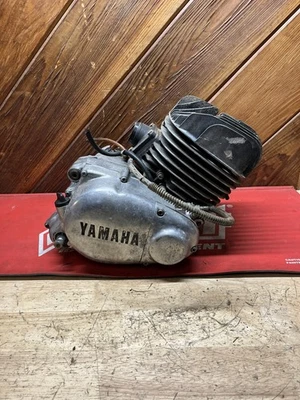 1969 YAMAHA ENDURO DT175 OEM - COMPLETE GOOD ENGINE  - Image 1 of 4