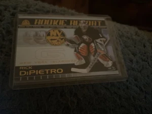 2001-02 Adrenaline Rookie Report #178 Rick DiPietro - Picture 1 of 2