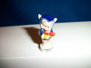 PORKY PIG EAGER YOUNG CADET Figurine STAR WARnerS Porcelain FEVES LOONEY TUNES - Picture 1 of 4