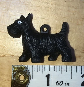 Adorable Black Plastic Scotty Dog Vintage Charm - Picture 1 of 8