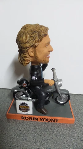 Lakeshore Chinooks Robin Yount Bobblehead, SGA 7/8/2018 Cover