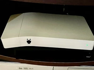TiVo Bolt - 1TB - LIFETIME - 4 Tuners OTA (Antenna) or Cable - Picture 1 of 7
