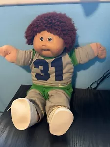 1982/1978 Cabbage Patch Kids Doll Brown Eyes & Short Brown Hair--#31 Outfit - Picture 1 of 15