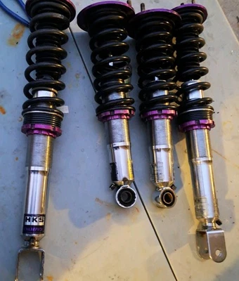 Juego de bobinas delanteras y traseras ajustables HKS Amortiguador Nissan Skyline R32 GTR  Foto 1 de 4
