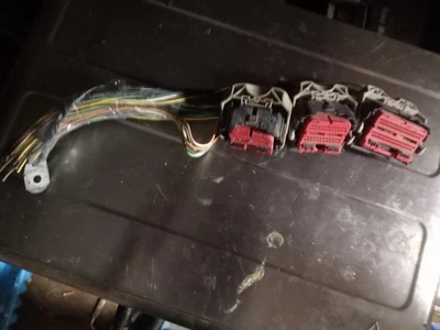 Ford Ranger 3.0 2007 transmisión automática ECU coleta con tierra Foto 1 de 2