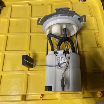 Bomba de combustible Nissan Altima SL 2007-2012 2,5 L 2007-2010 3,5 L Foto 1 de 3