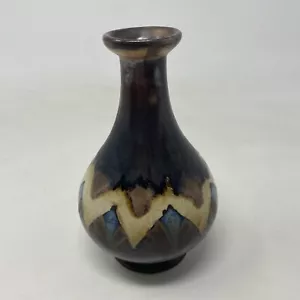 HB Quimper Odetta Vase 5.5” - Picture 1 of 9