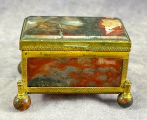 Antique Agate Footed Snuff Box - Agate Ball Feet - Picture 1 of 10